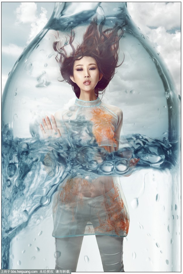 PS創意合成玻璃瓶中被水淹沒的美女