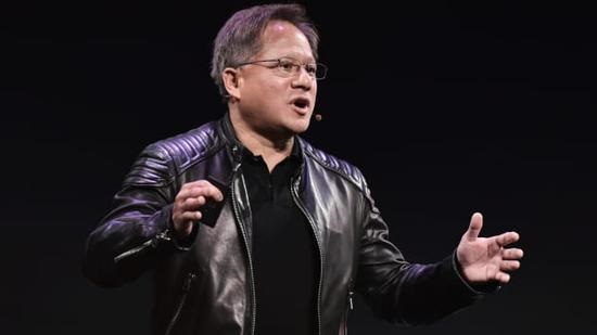英偉達宣布將推出服務器 CPU 后收漲 5%,英特爾股價下跌 4%-站長資訊網