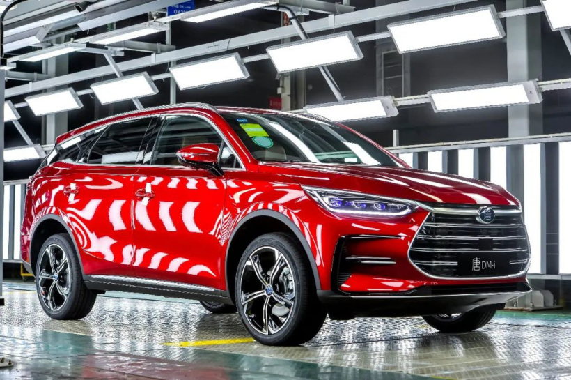 比亞迪:超級混動 DM-i 車型訂單火爆,正擴張產能
