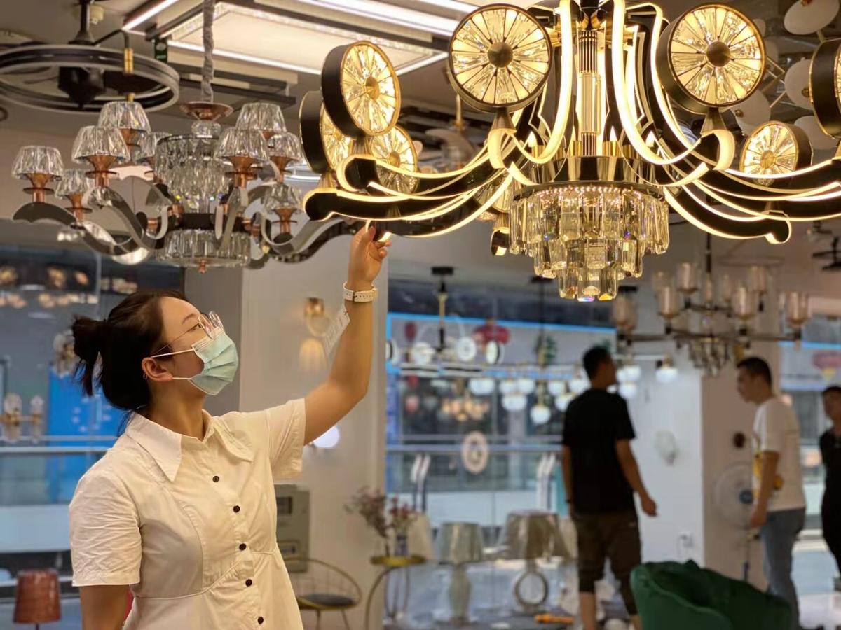 中山燈飾展炫彩漢口北 百余品牌為你“星星點燈”