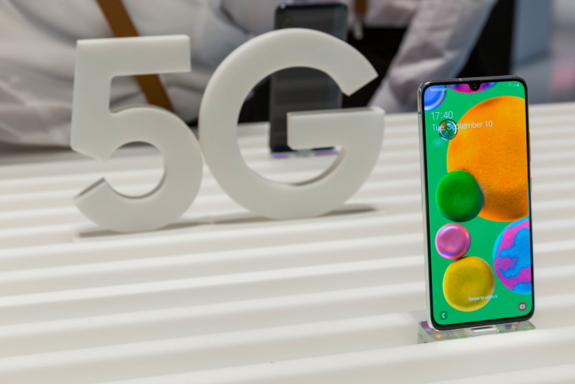 工信部:中國截至 9 月末 5G 基站達 115.9 萬個,5G 終端連接數達 4.5 億