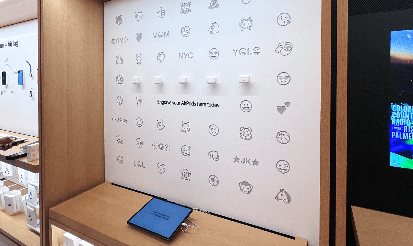 蘋果紐約第五大道 Apple Store 提供當日店內 AirPods 雕刻服務