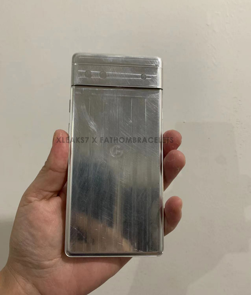 谷歌 Pixel 6a 機(jī)模曝光:攝像頭模組不變,預(yù)計(jì)傳感器降級(jí)