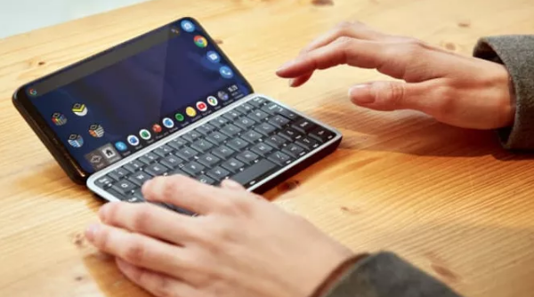 側滑全鍵盤設計,Planet Astro Slide 5G 發布:Android+Linux 雙系統