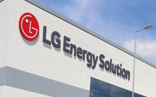 LG 新能源簽下 70 萬(wàn)噸干鋰精礦采購(gòu)訂單,可生產(chǎn)約 250 萬(wàn)輛電動(dòng)汽車所需電池