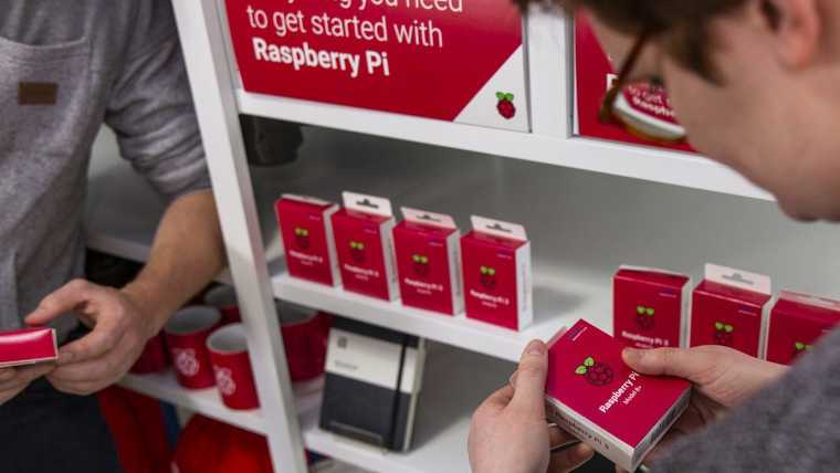 樹莓派將在英國城鎮推出更多快閃店：用戶可購買 Raspberry Pi 4/400 等